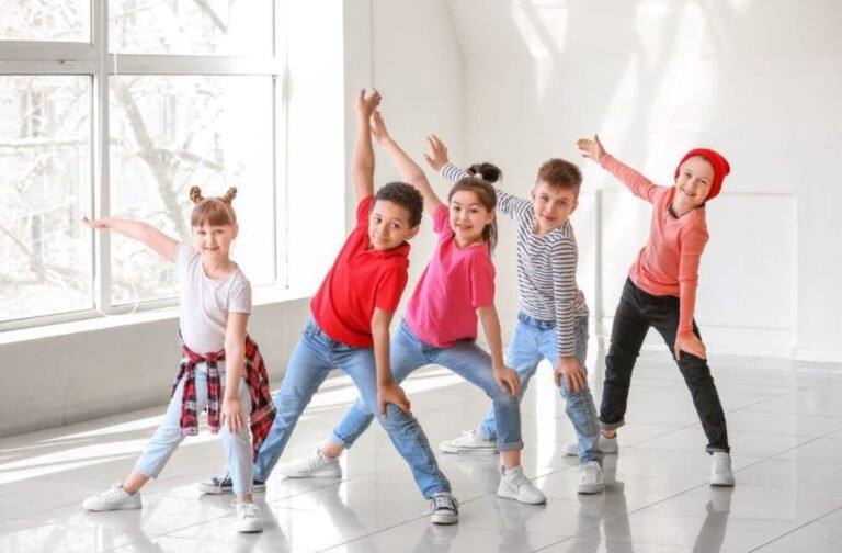 How Jazz Dance for Kids Helps Improve Coordination and Flexibility Jazz dance for kids
